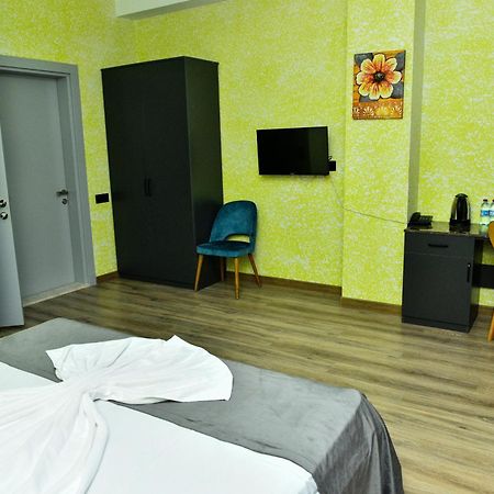 Avrasya Inn Hotel Баку Екстериор снимка
