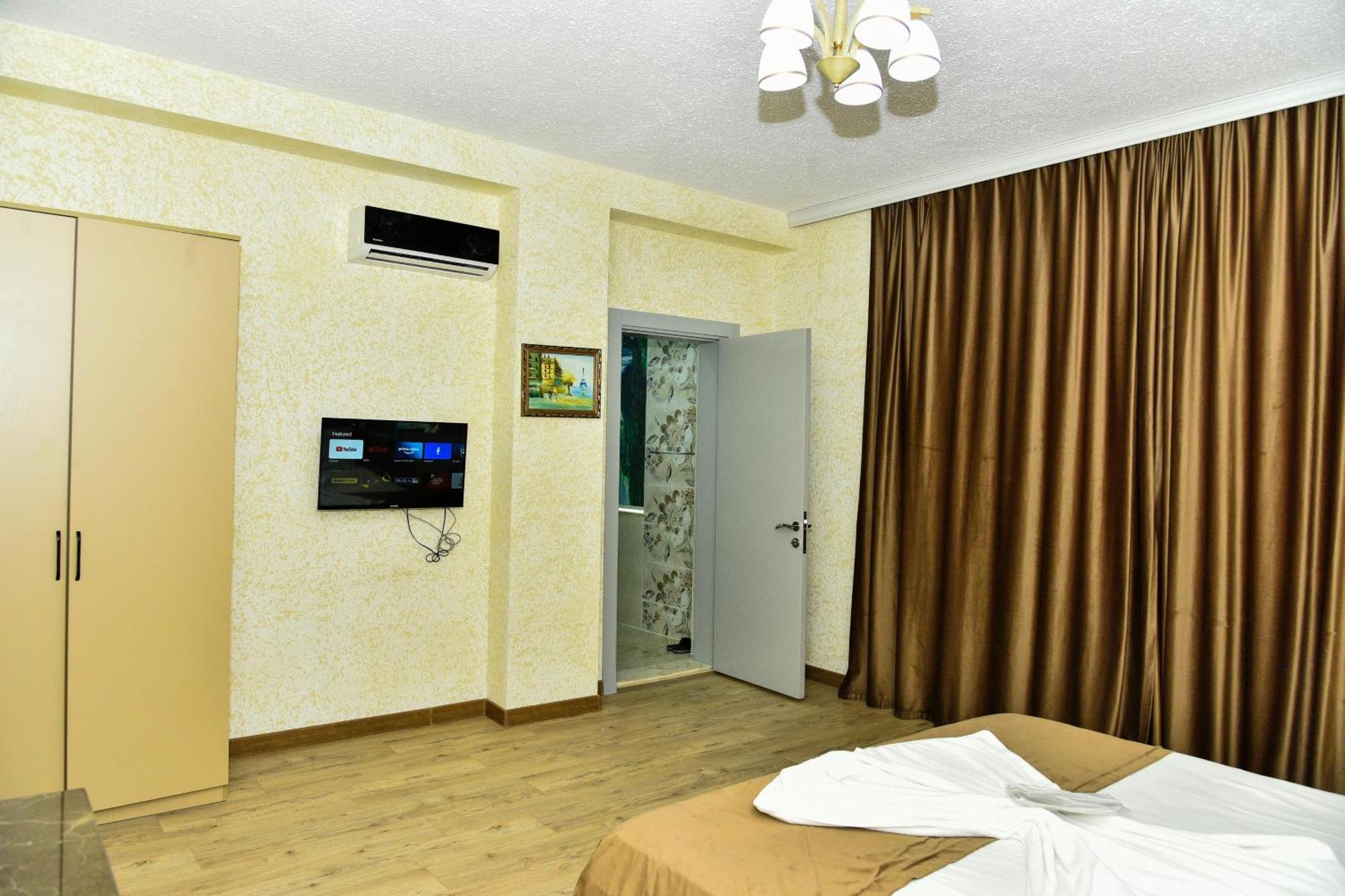 Avrasya Inn Hotel Баку Екстериор снимка