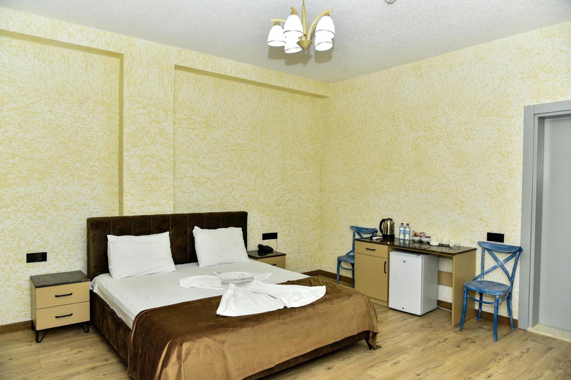 Avrasya Inn Hotel Баку Екстериор снимка