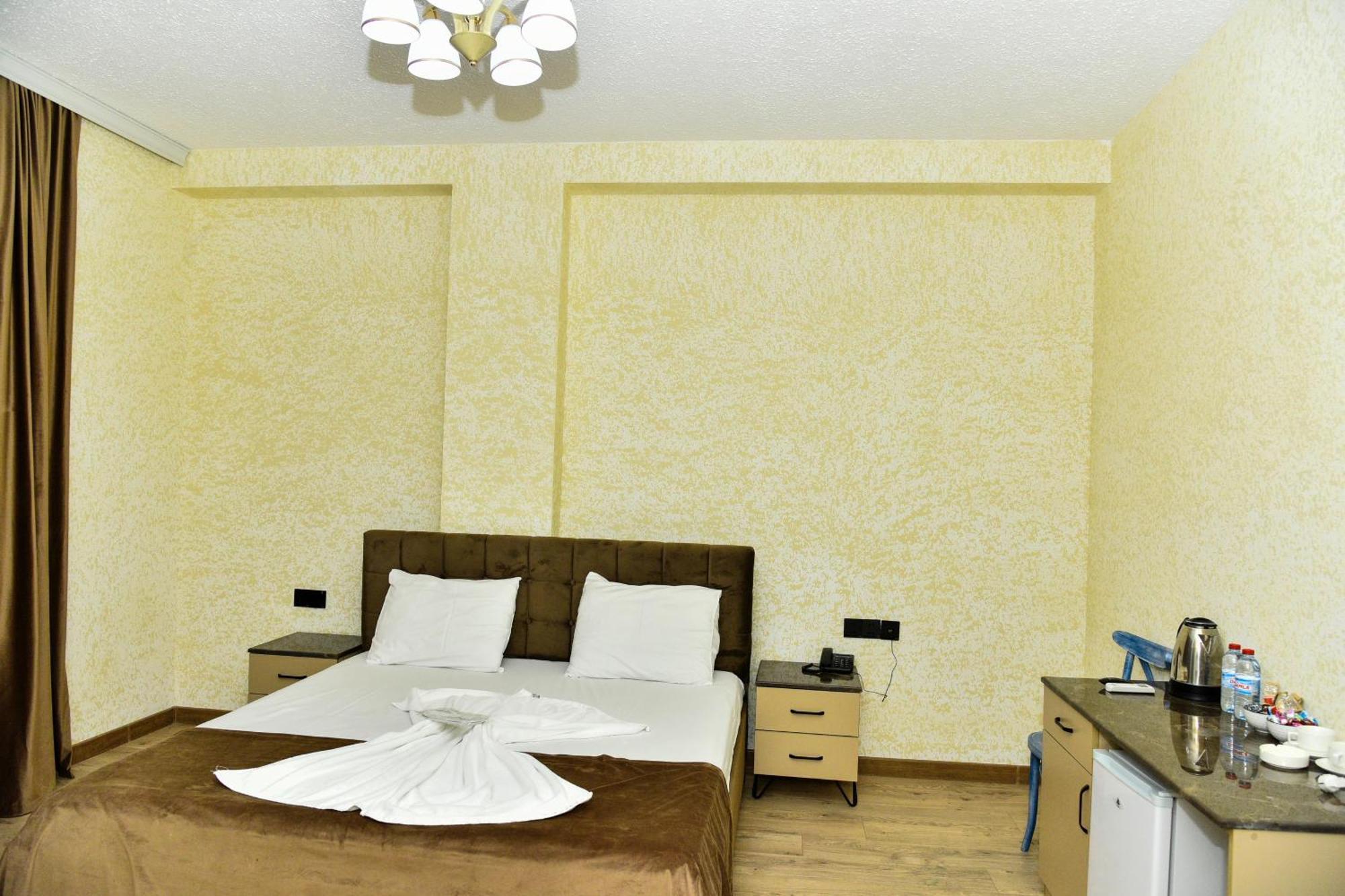 Avrasya Inn Hotel Баку Екстериор снимка