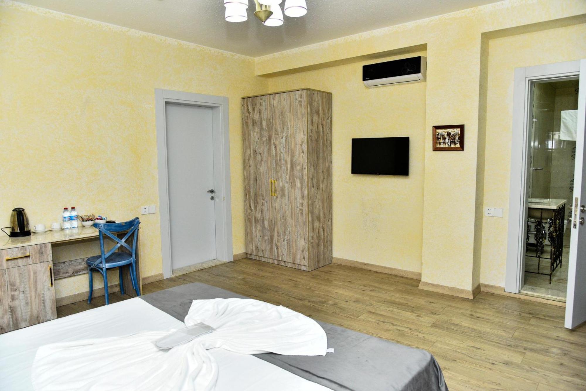 Avrasya Inn Hotel Баку Екстериор снимка