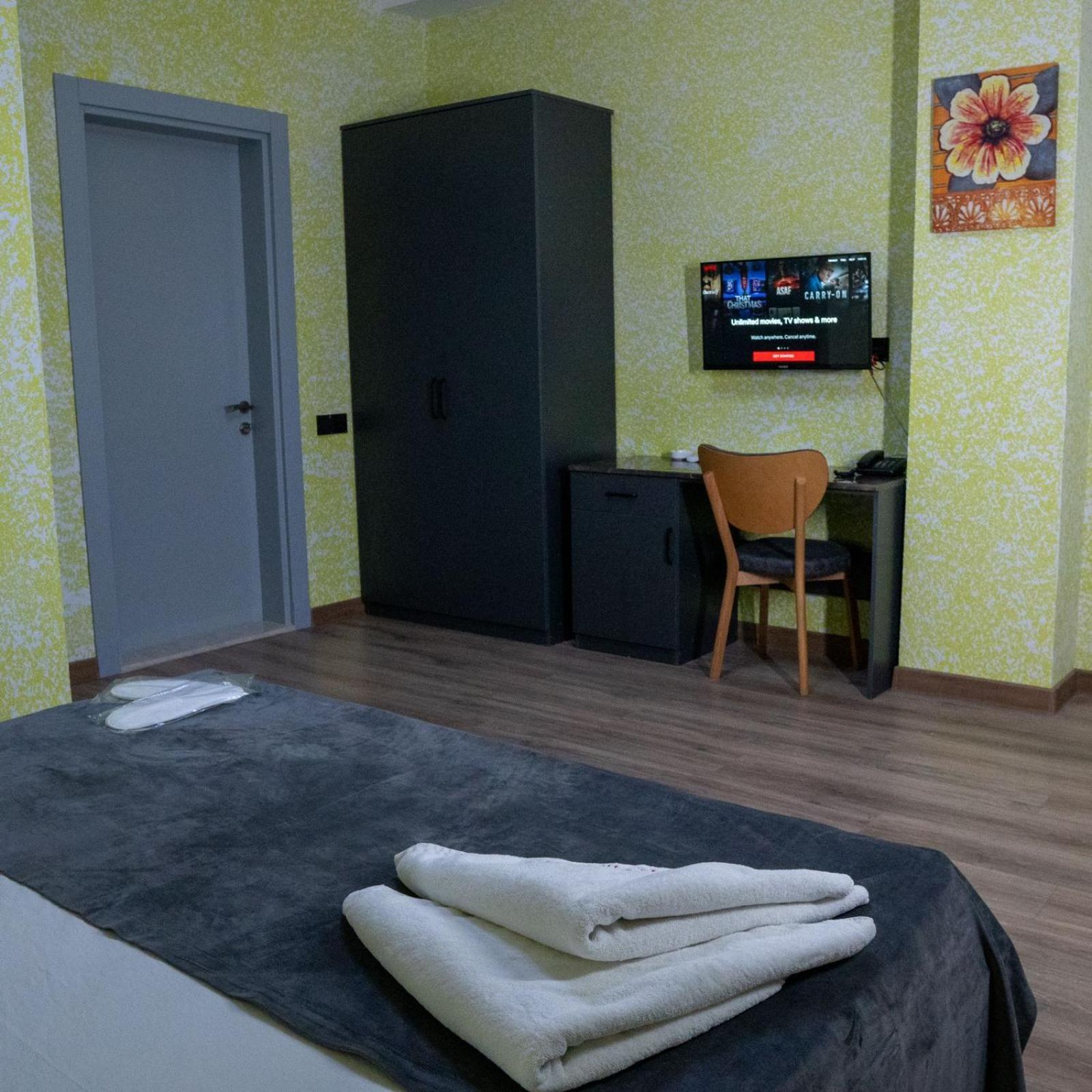 Avrasya Inn Hotel Баку Екстериор снимка