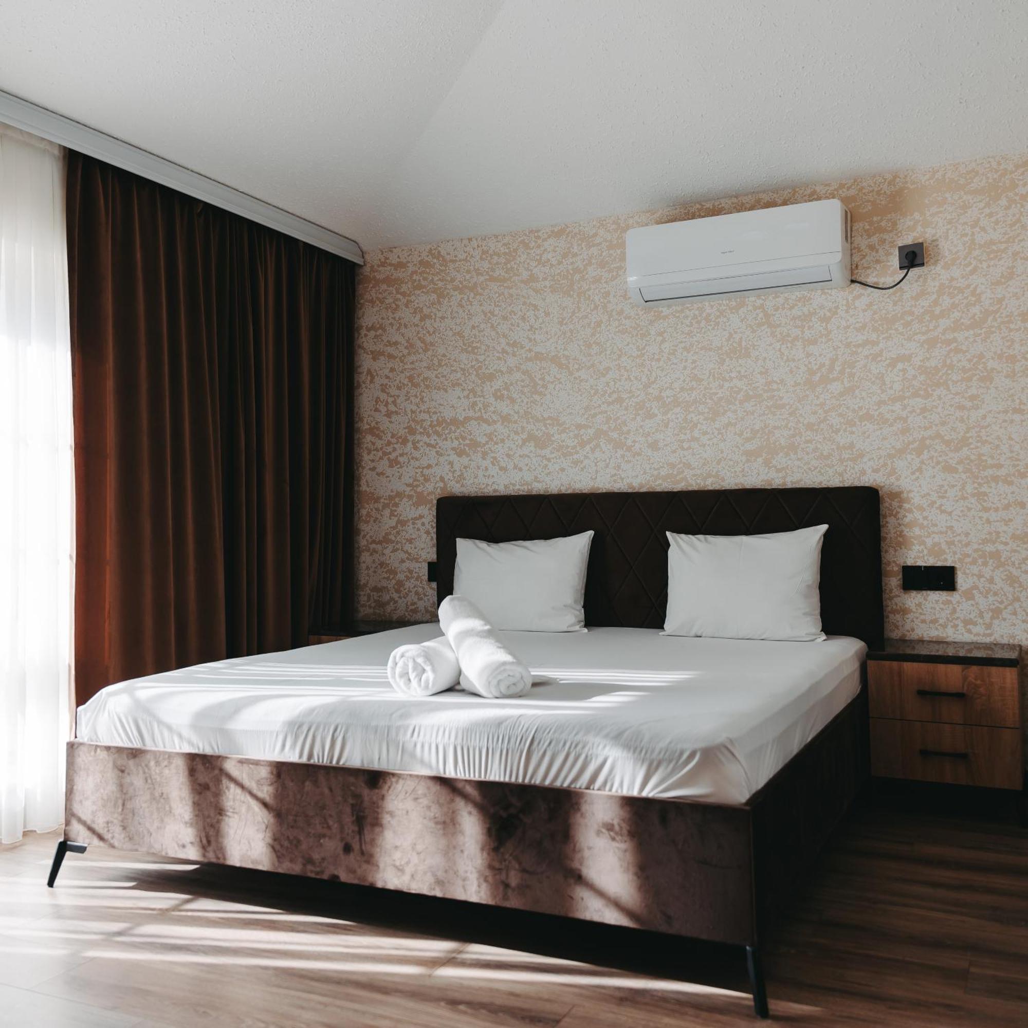 Avrasya Inn Hotel Баку Екстериор снимка