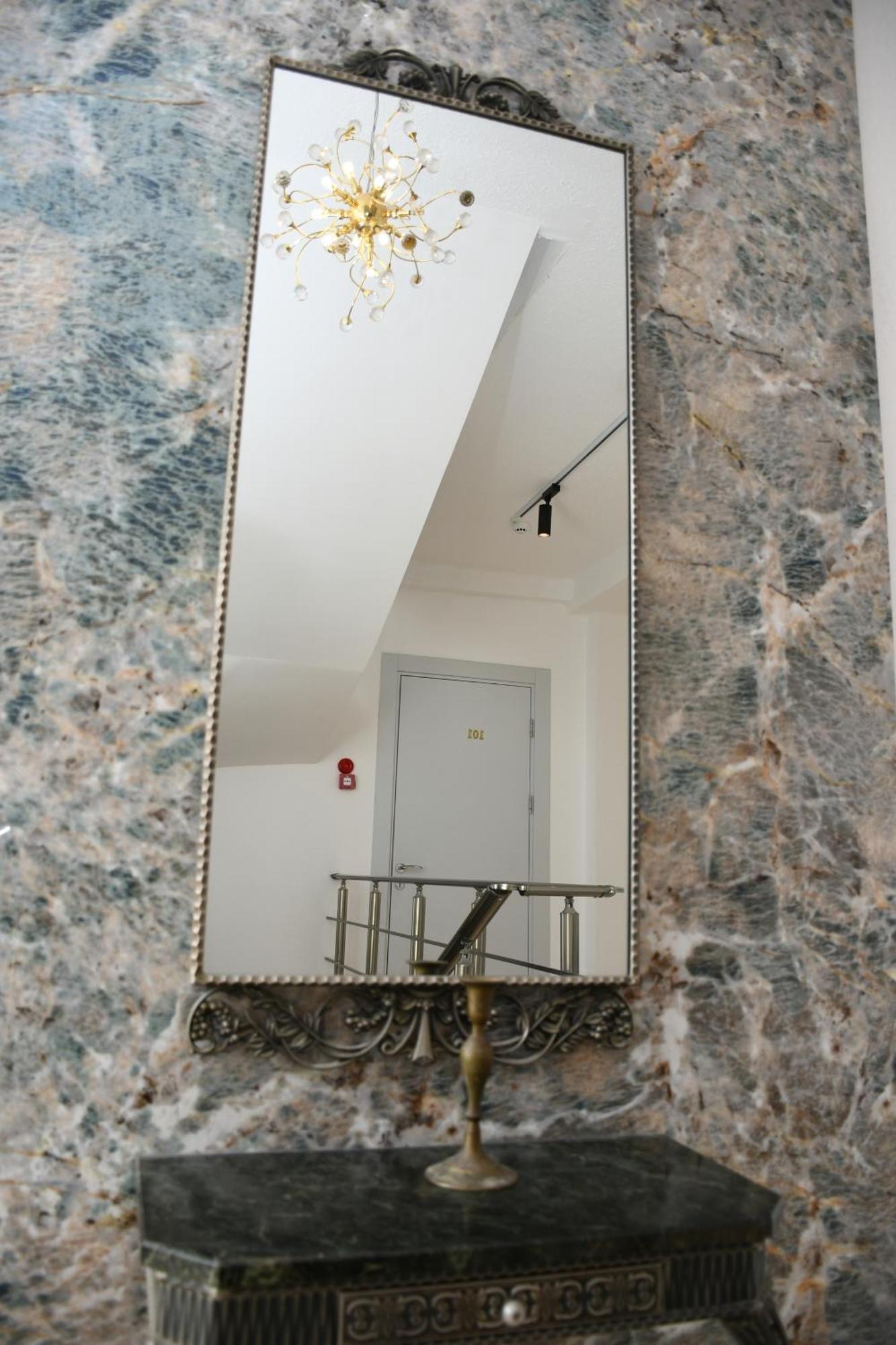 Avrasya Inn Hotel Баку Екстериор снимка